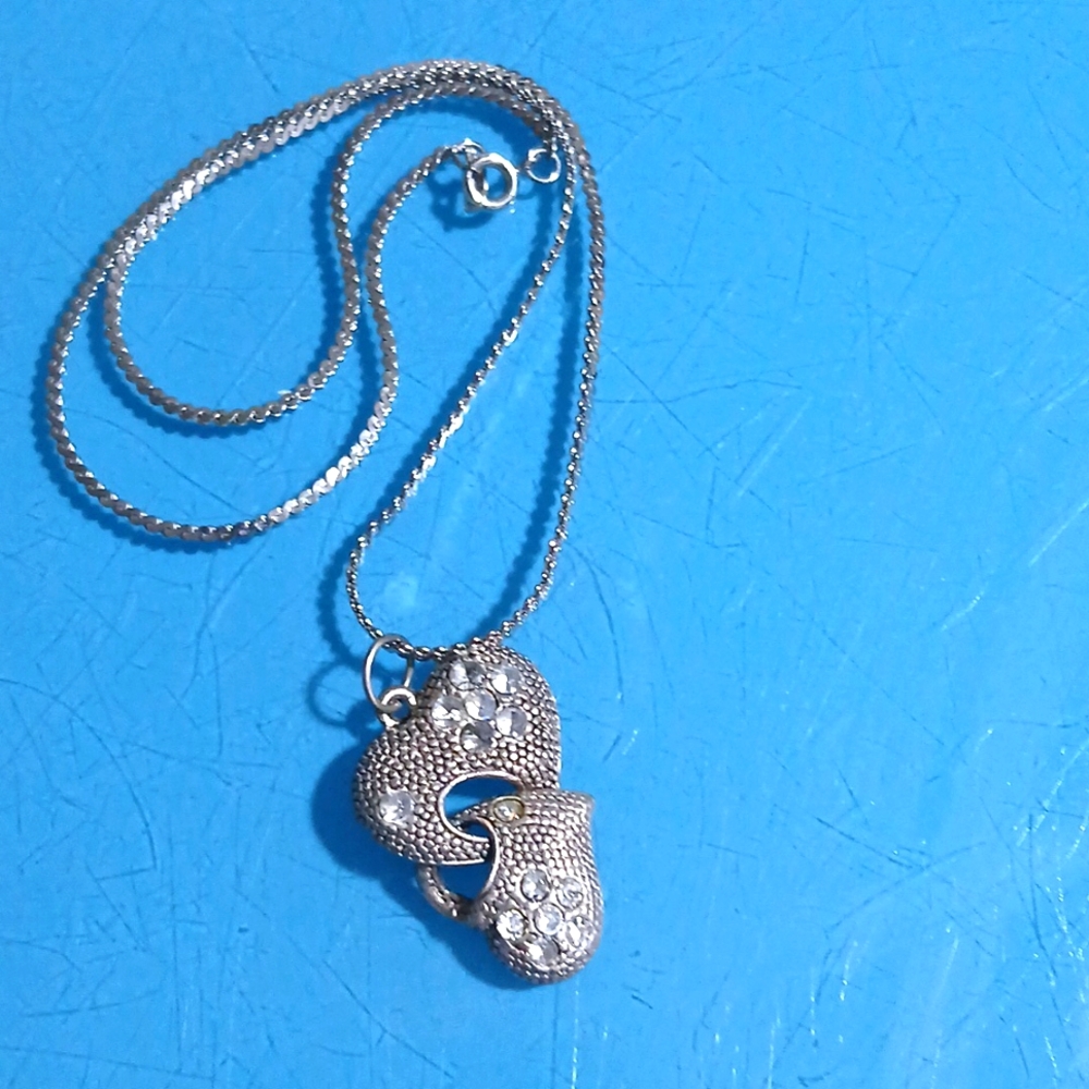 JEWELRY  NECKLACE